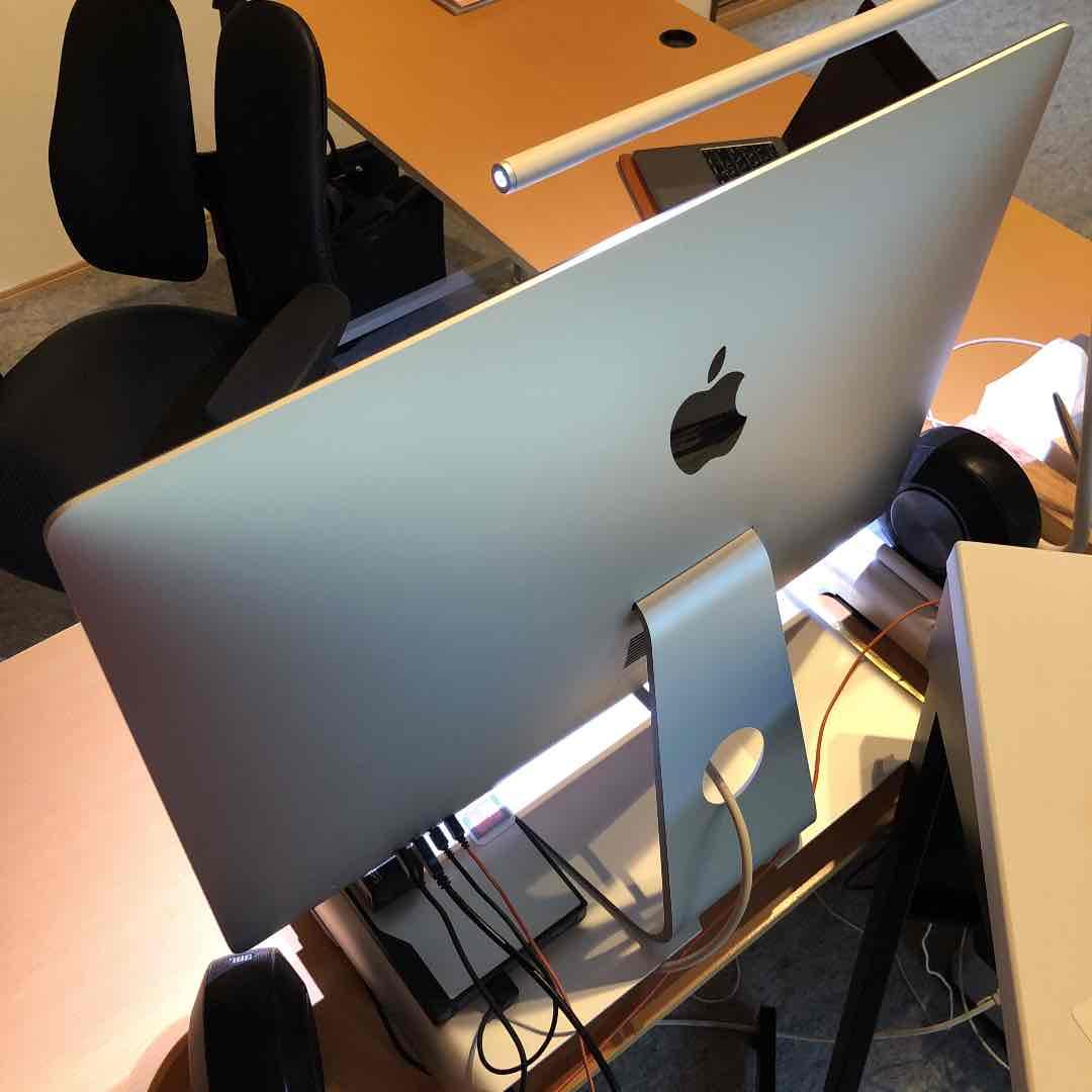 iMac 27inch 5K Retinaディスプレイ（2014モデル）