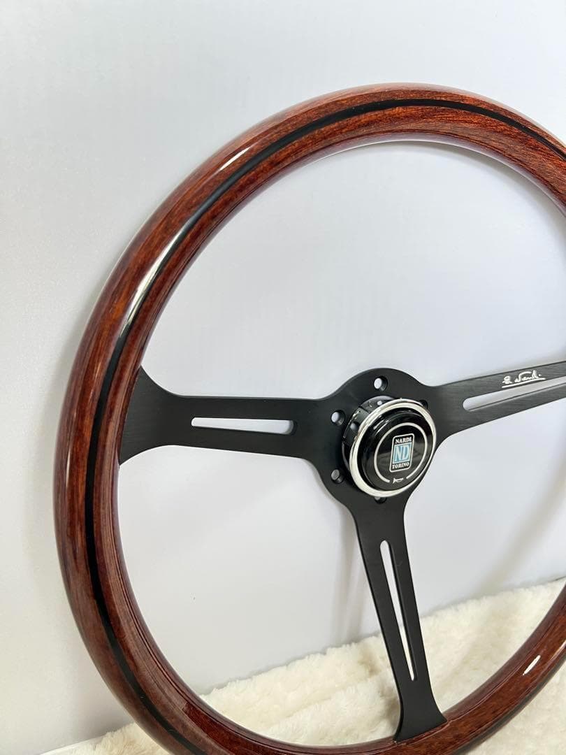 茶　黒マット　15インチ ナルディ 社外品 新品 未使用 人気のデザイン カラー