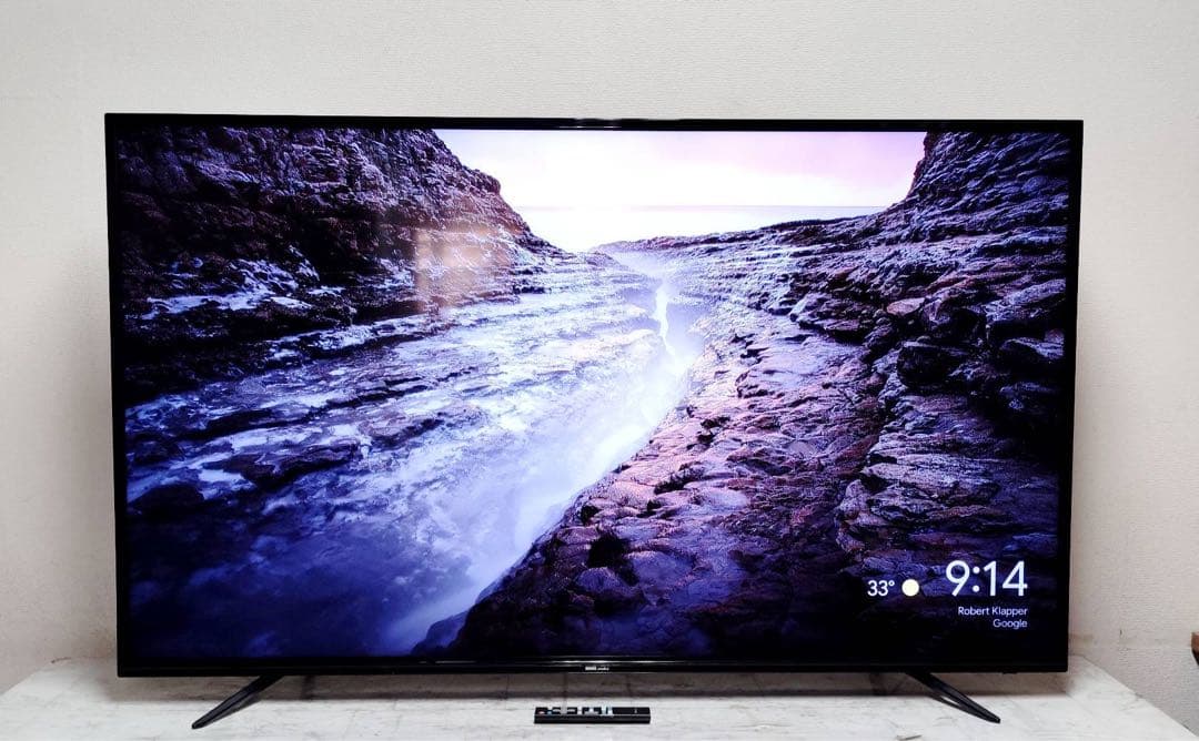 即日受渡❣️全国送料込DMM65V型4K液晶モニターHDR対応スピーカーリモコン