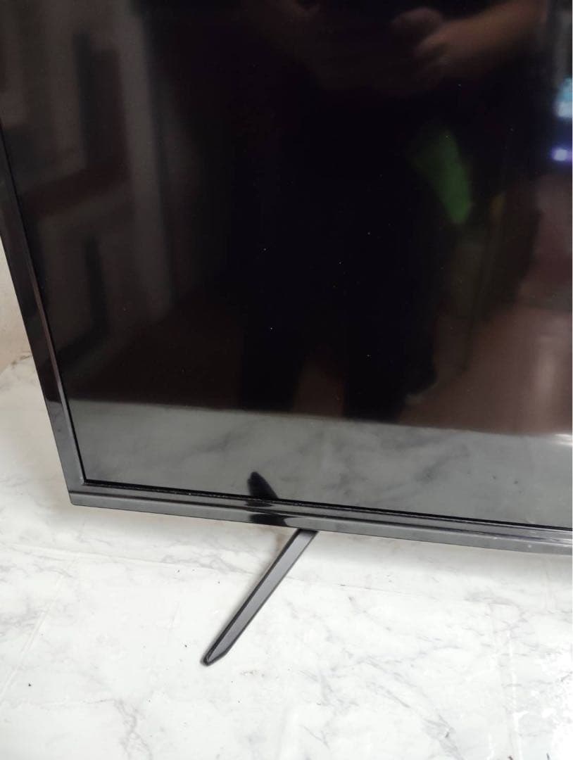 即日受渡❣️全国送料込DMM65V型4K液晶モニターHDR対応スピーカーリモコン