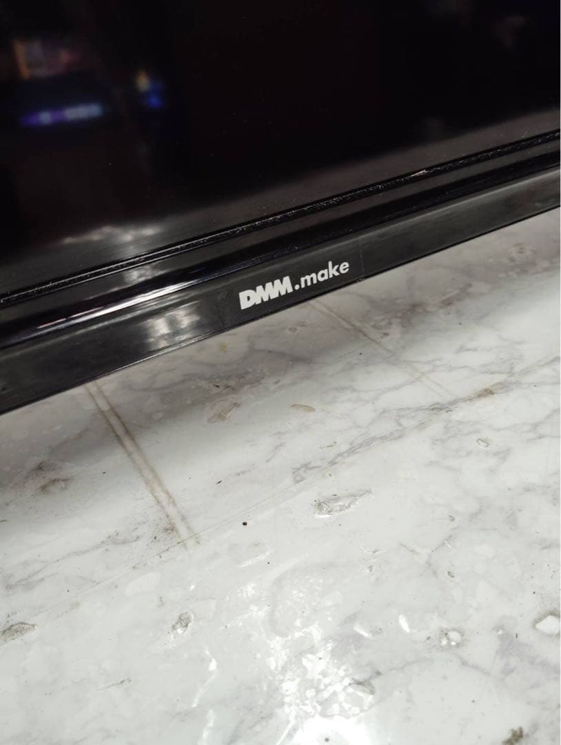 即日受渡❣️全国送料込DMM65V型4K液晶モニターHDR対応スピーカーリモコン