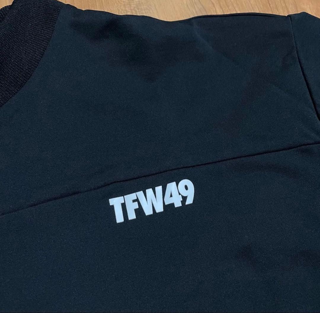 新品　TFW49 ショートモックネック　トレーナー　スウェット　L ブラック