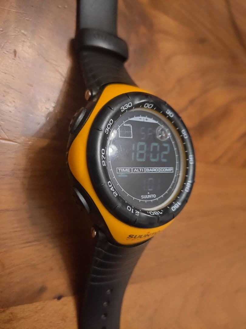 超美品 SUUNTO VECTOR Yellow スント ベクター イエロー