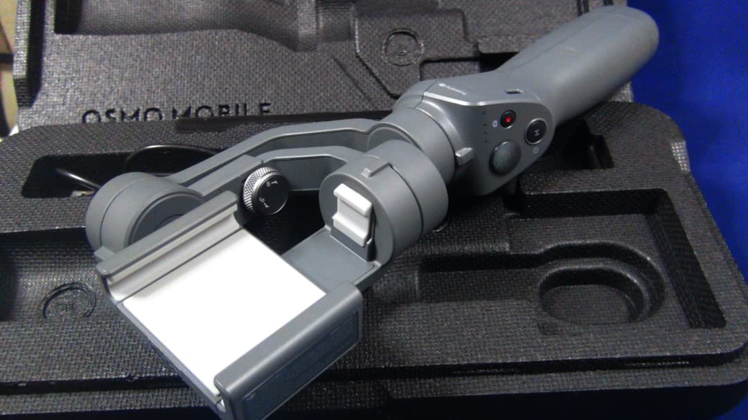 OSMO MOBILE-2  3軸ジンバル スタビライザー（美品！）