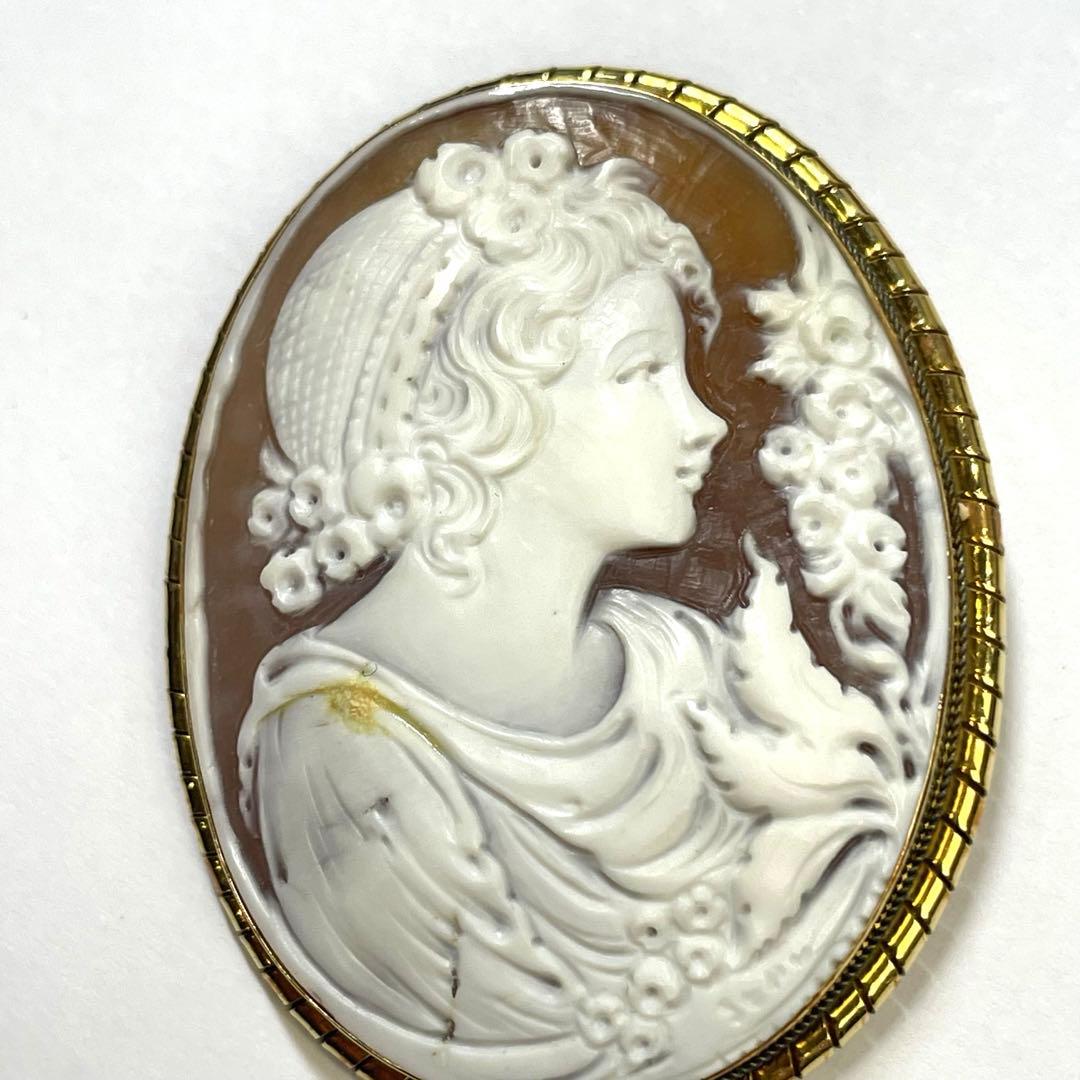 パフェ　希少品　一点もの　APA カメオブローチ　おしゃれ　レディース