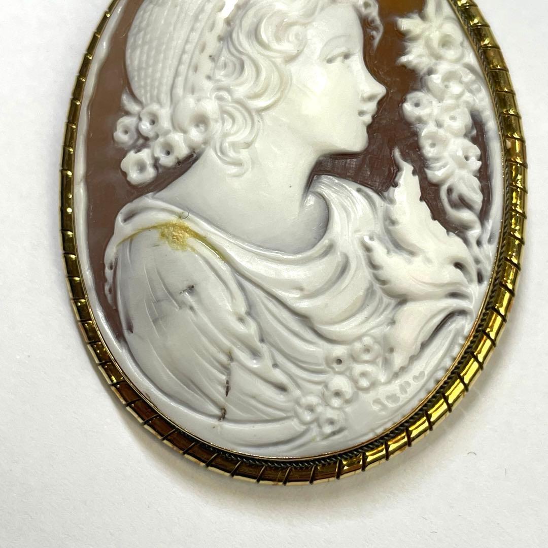 パフェ　希少品　一点もの　APA カメオブローチ　おしゃれ　レディース