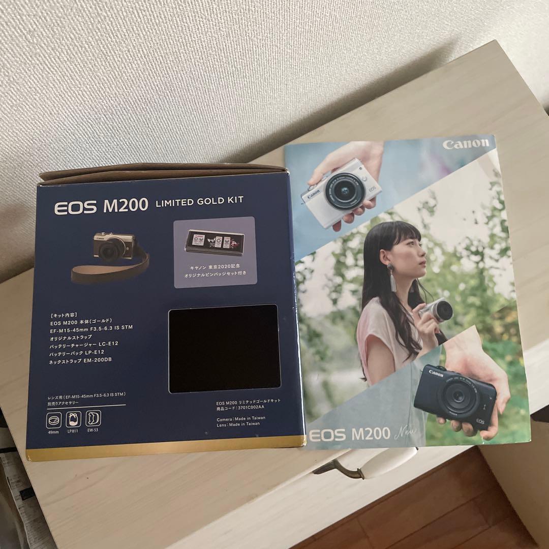 美品EOS M200 Limited GOLD KITお値下げ❗️
