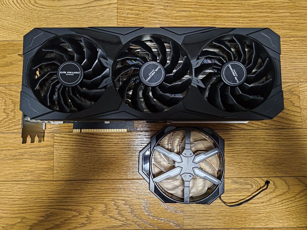 GALAKURO GeForce RTX 4090 本体