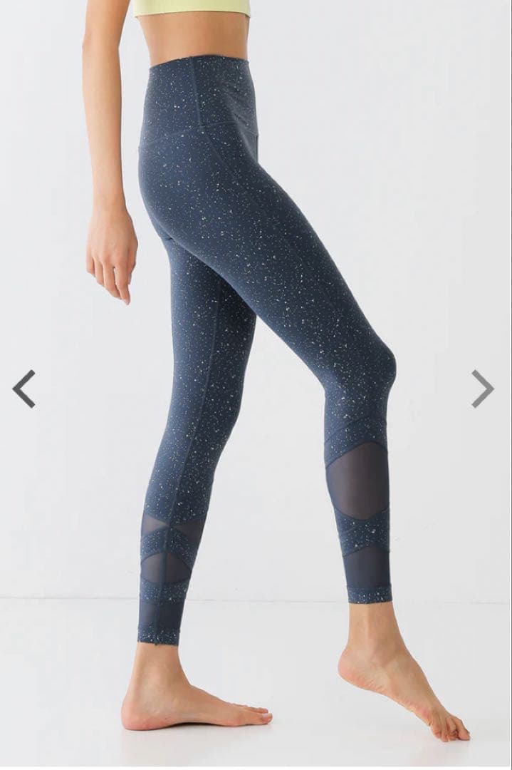 yes シャインメッシュレギンス　sサイズ