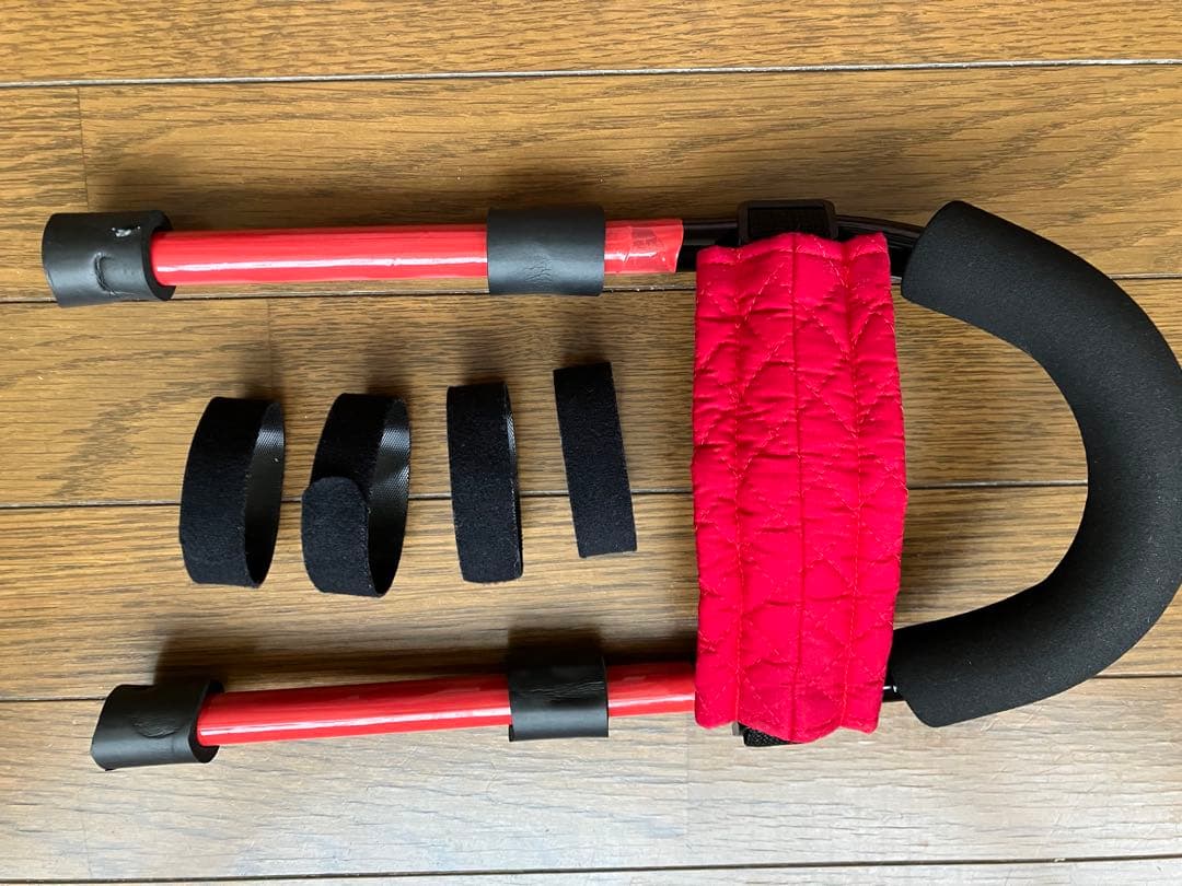 中古♡ワンちゃん4輪　リハビリ　食事補助　犬用車椅子　体制維持　犬の歩行器