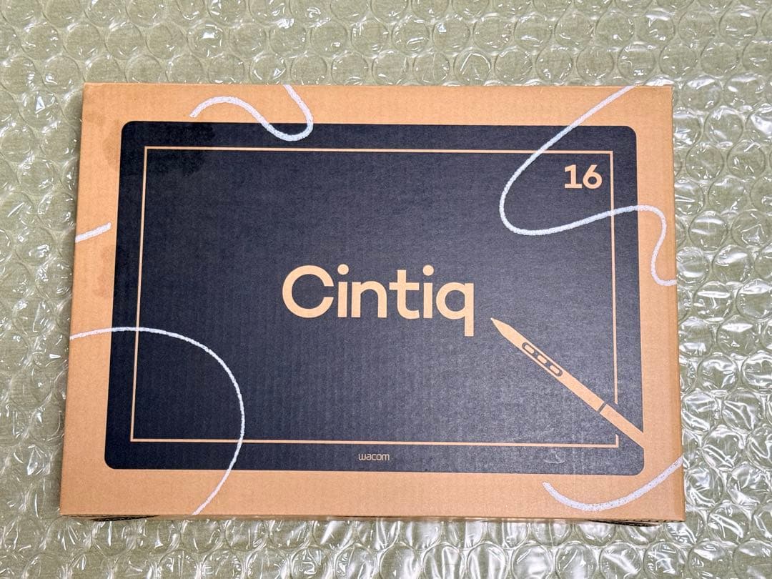 液晶タブレット Wacom Cintic 16 （2025年モデル）