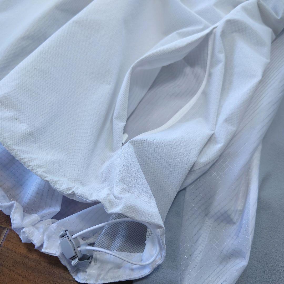 極美品 adidas ADIZERO 駅伝 超軽量ランニングジャケット グレー