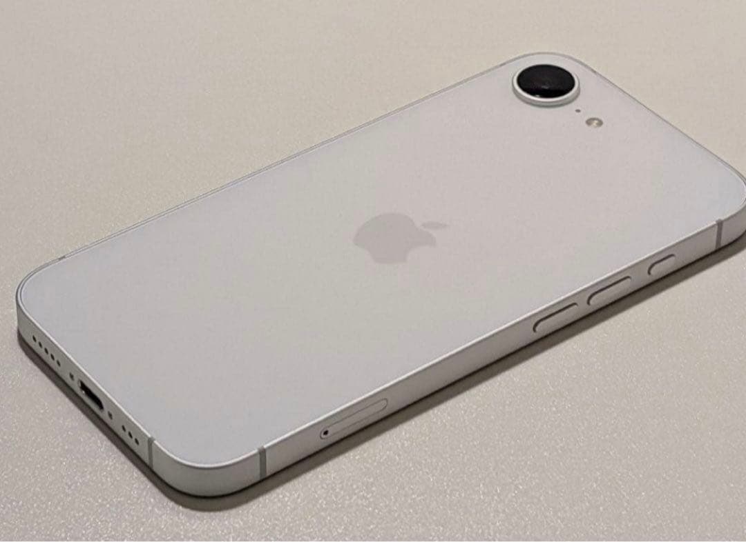 最終価格　未使用品　iPhone16e　ホワイト　128G