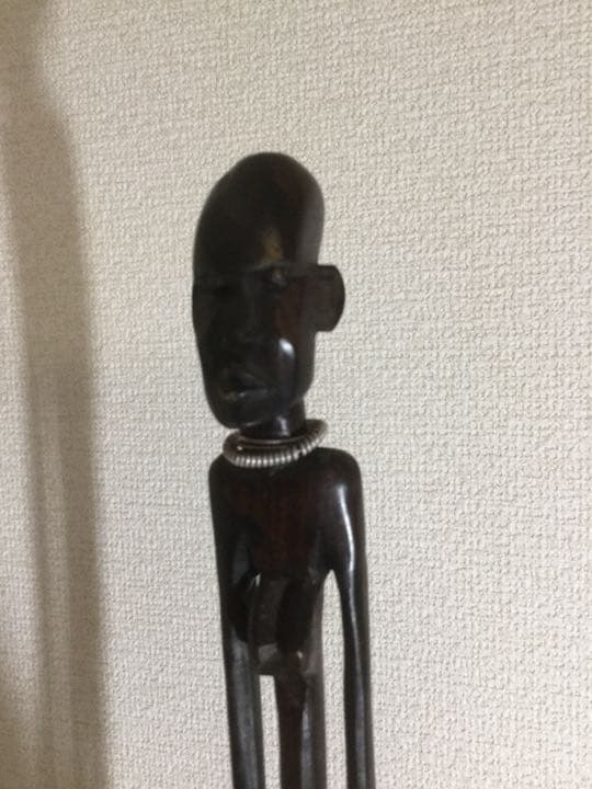 アフリカ ケニア マサイ族 手彫り 置物
