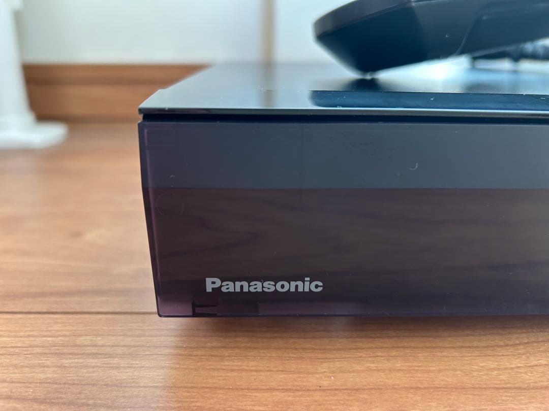 Panasonic DMR-4CW200 ブルーレイレコーダー