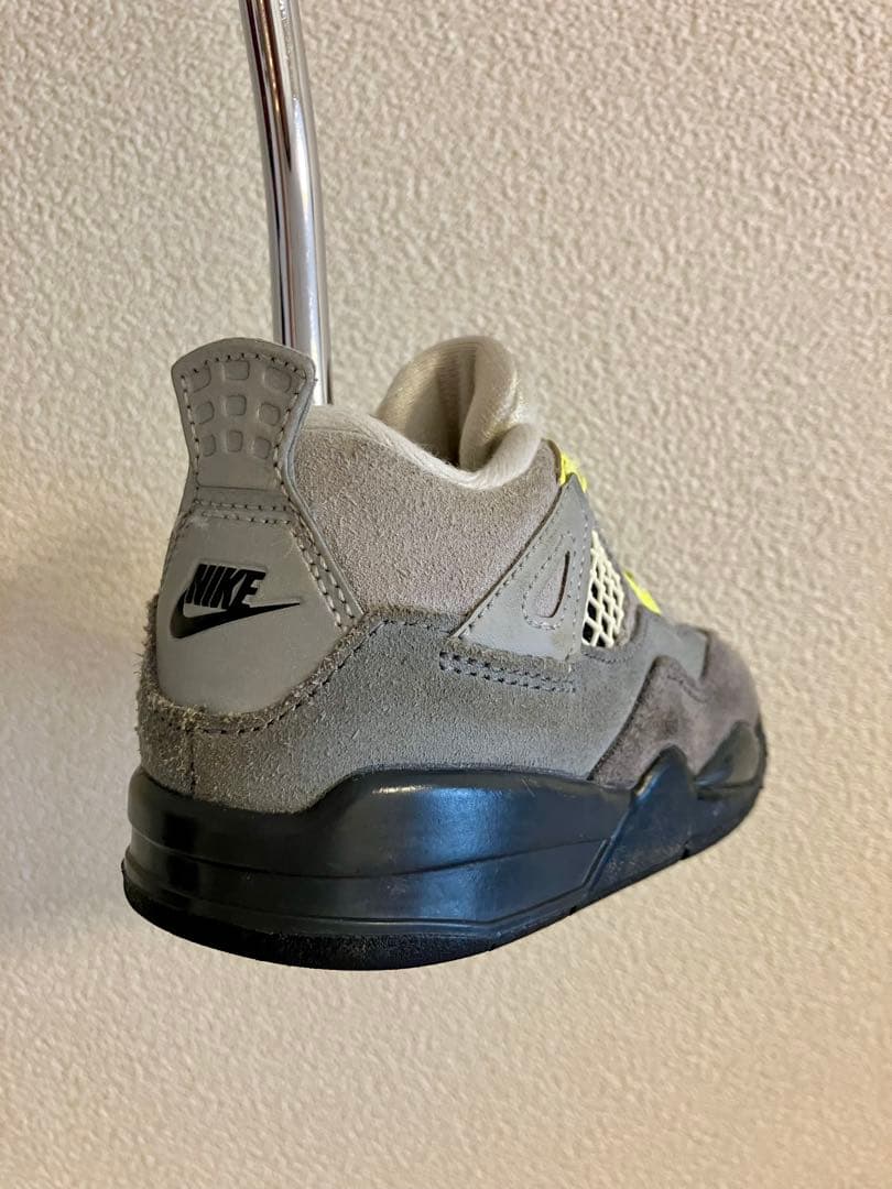 【超レア・美品】NIKE JORDAN 4 ナイキ ジョーダン パターカバー