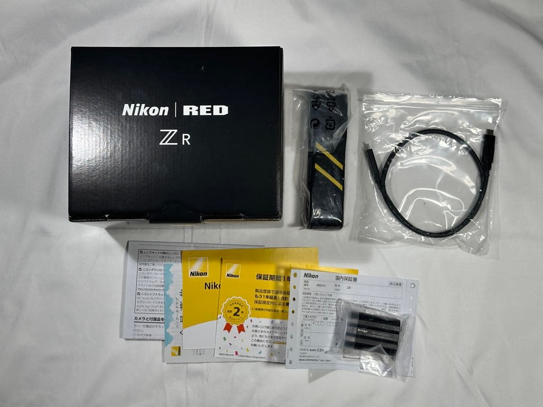 Nikon Z R ミラーレスカメラ 本体