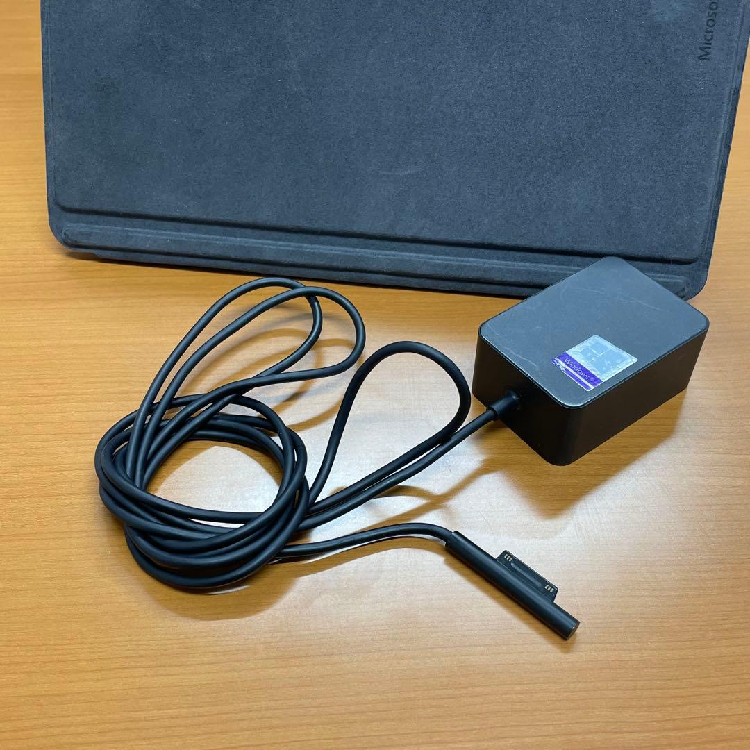 Windowsタブレット本体 Microsoft Surface Go 4415Y 4GB 64GB