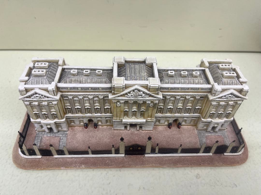 バッキンガム宮殿 リリパットレーン Backingham Palace