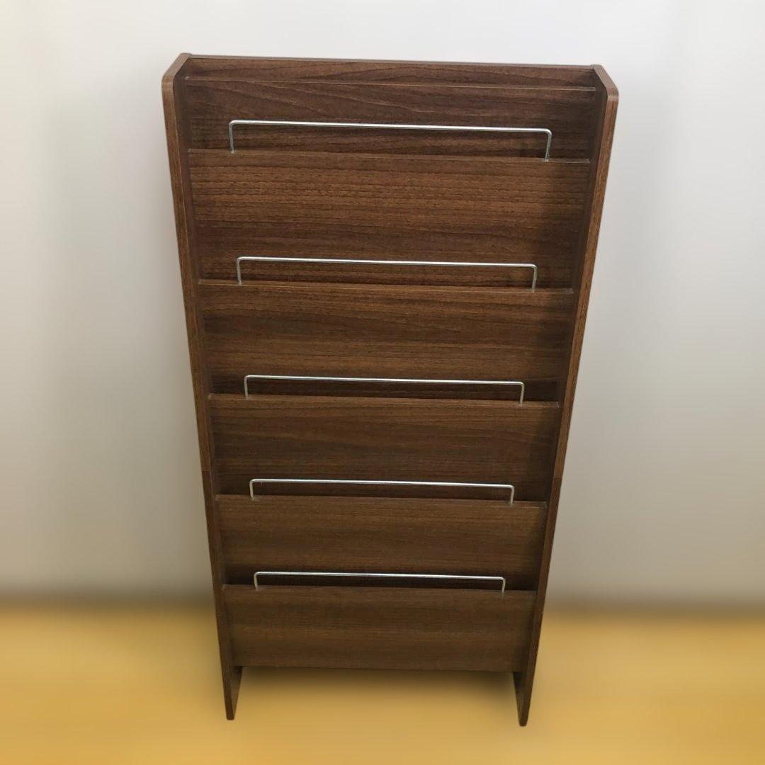 送料無料 木製 マガジンラック 5段 雑誌収納 絵本スタンド251130