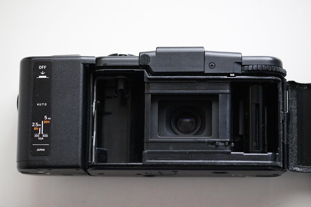 Olympus XA 2　フィルムカメラ 　Q627