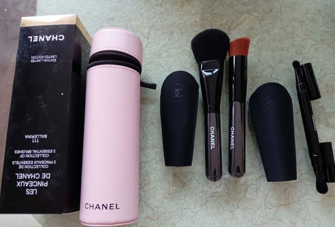 シャネル　CHANEL メイクブラシ　3本セット　ピンクポーチ　24750円限定