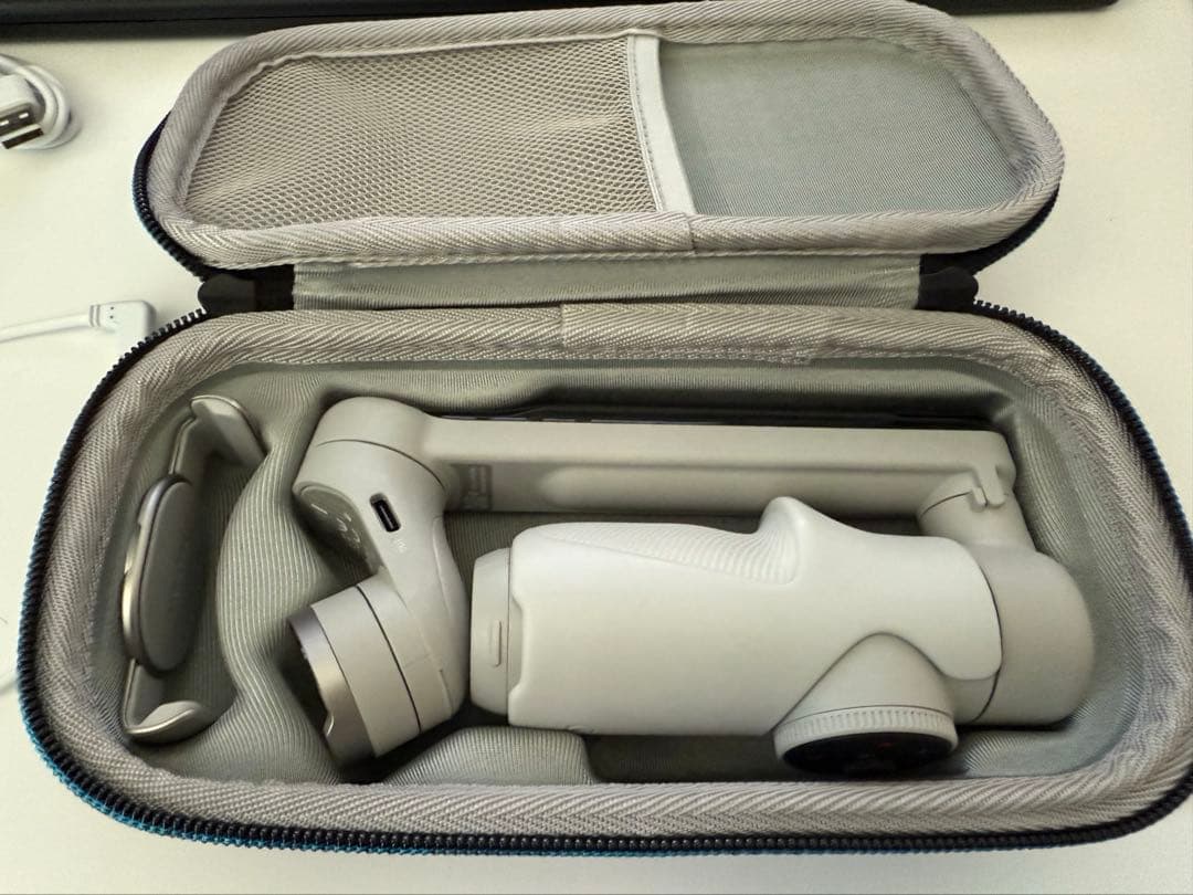 一*様 Insta360 Flow |AI搭載スマートフォン用ジンバル 専用ライ