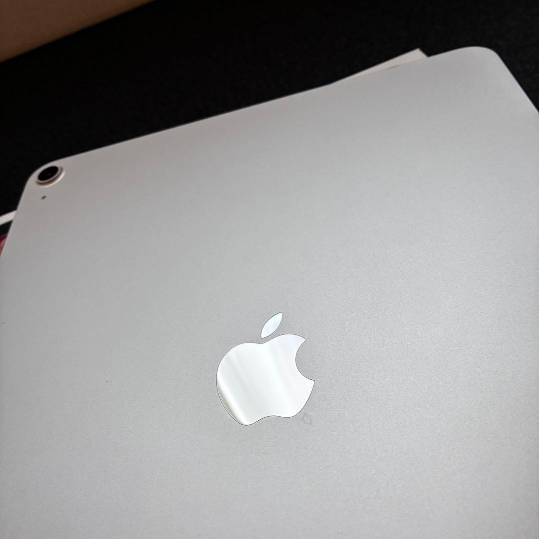 新品同様 13インチ iPad Air M2 Wi-Fi