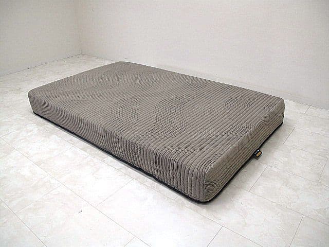 シモンズ セミダブルサイズマットレス　6.5レギュラー AB24E04