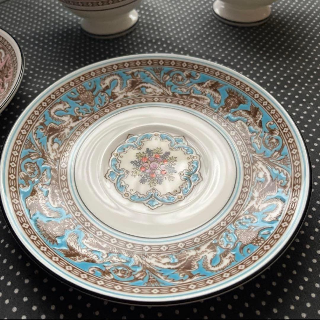 ウェッジウッド フロレンティーン　カップ＆ソーサー　ピンク　ターコイズ