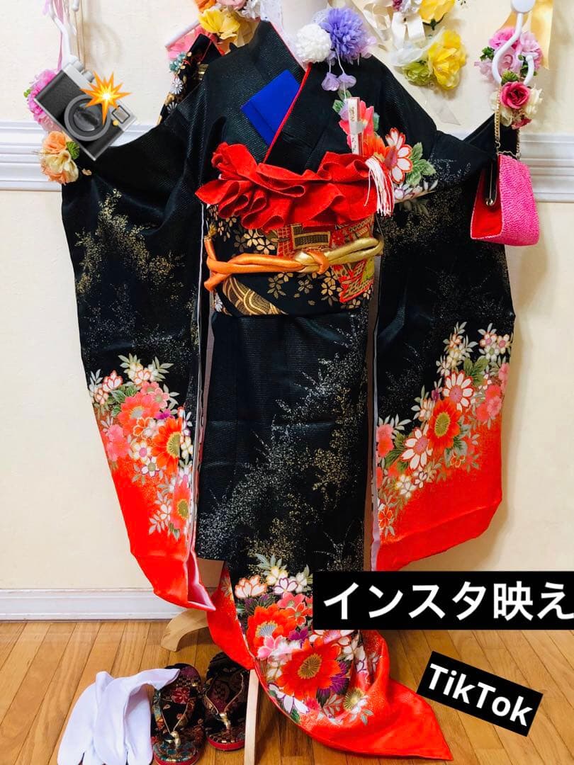 七五三七歳❣️豪華黒地ラメ花々金彩⭐︎正絹全通袋帯刺繍煌びやか⭐︎完全フルセット