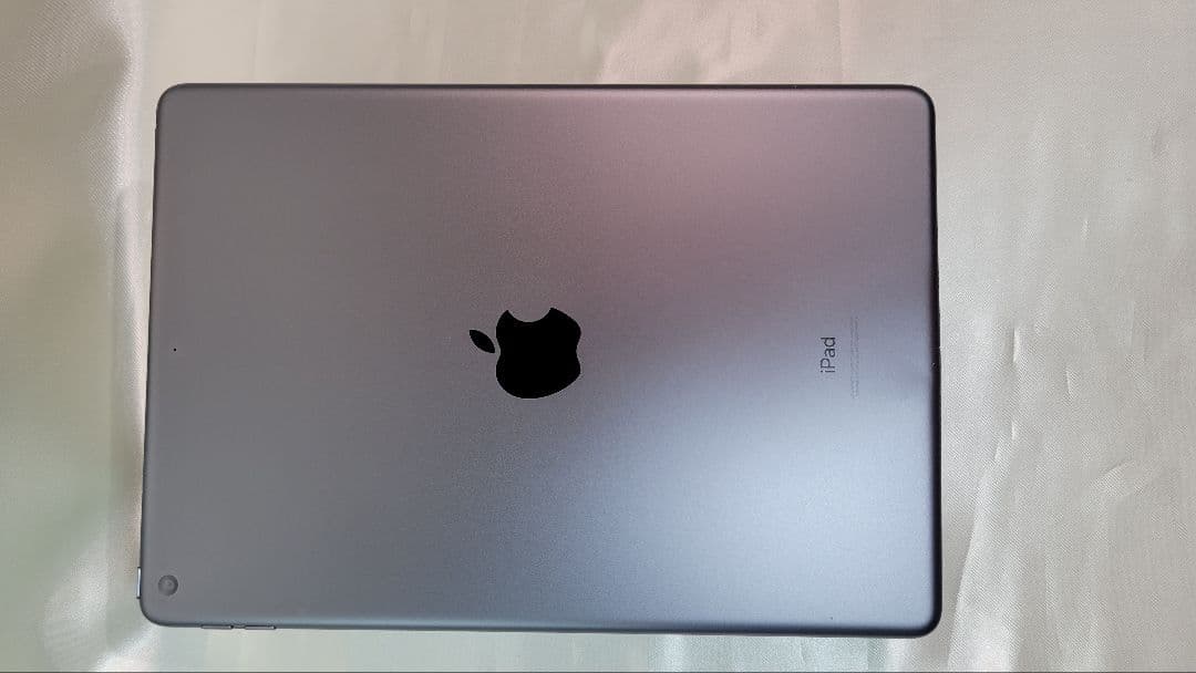 iPad 第7世代 A2197 32GB Wi-Fiモデル 動作品