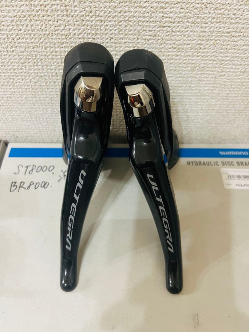 Shimano Ultegra ST-8000 油圧ディスクブレーキ