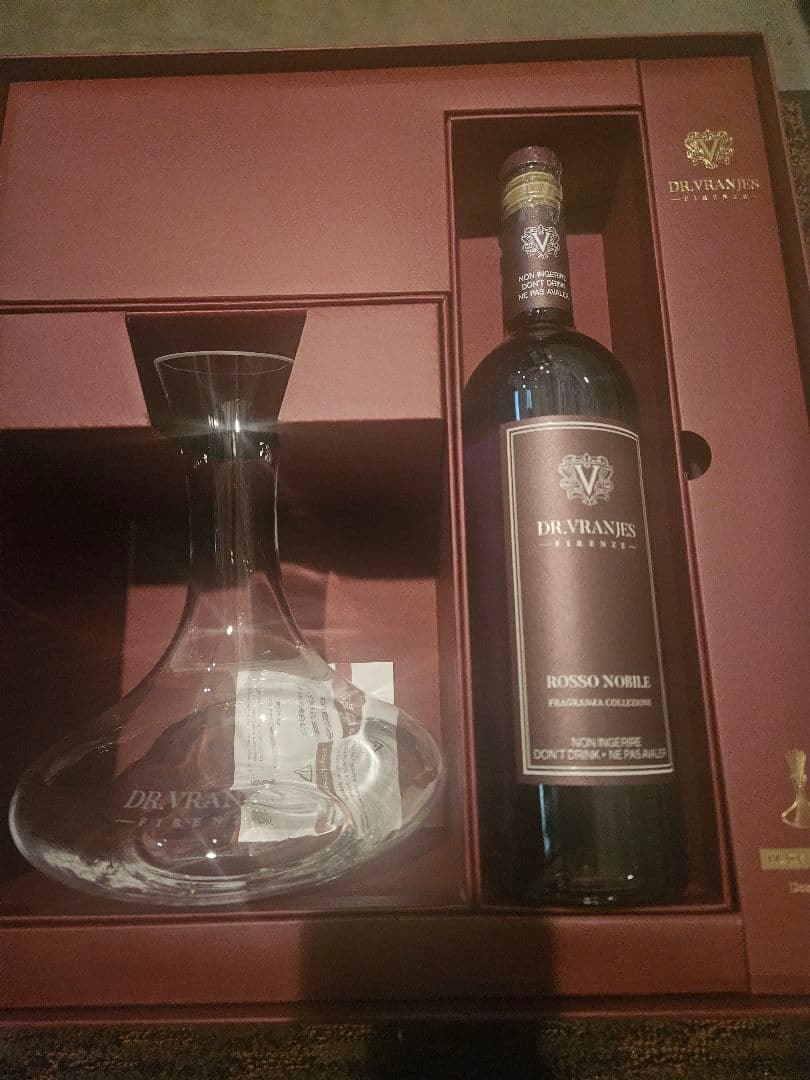 ドットールヴラニエス　ロッソノービレ　750ml デキャンタ付