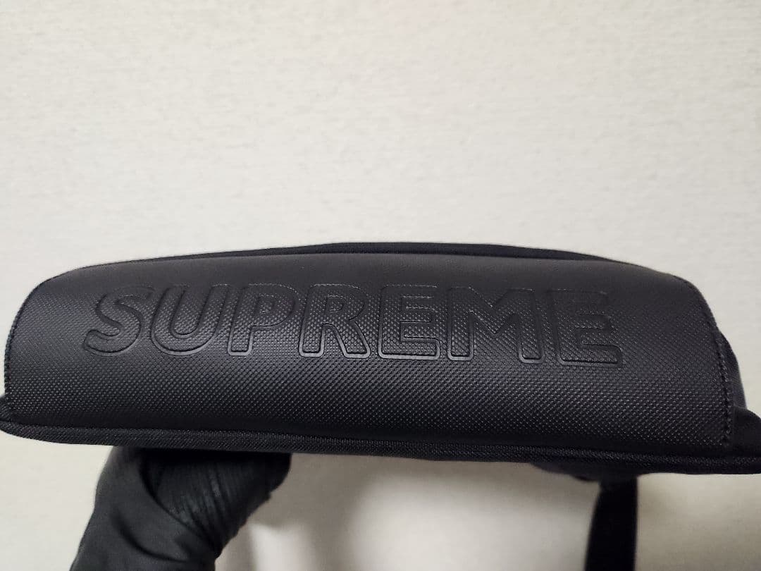 Supreme　LACOSTE　ショルダーバッグ　ブラック