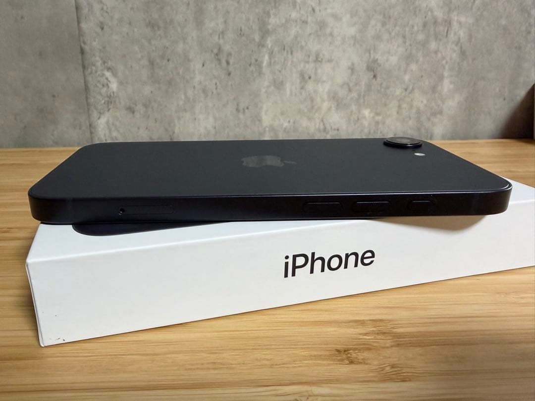 iPhone16e 128GB SIMフリー ブラック
