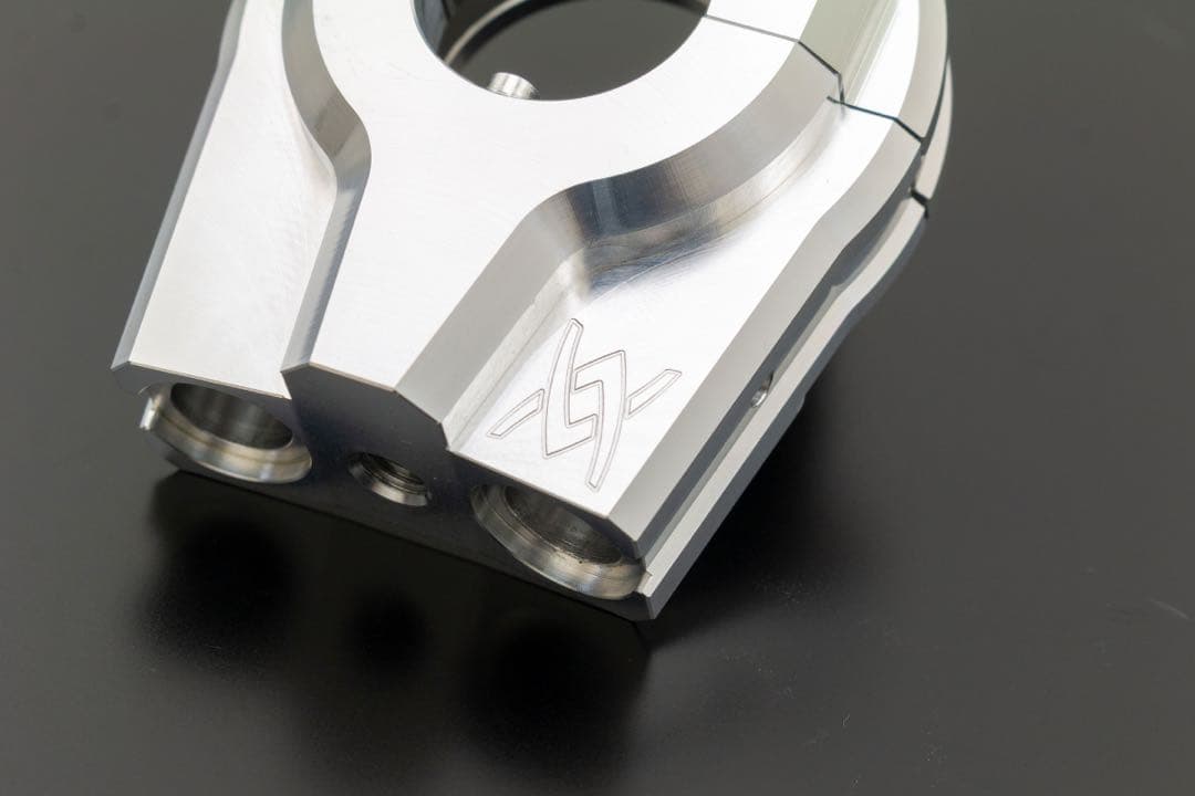 ビレット スロットルホルダー シルバーZ900RS