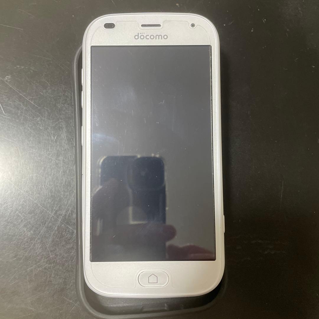 らくらくスマートフォン F-42A 本体