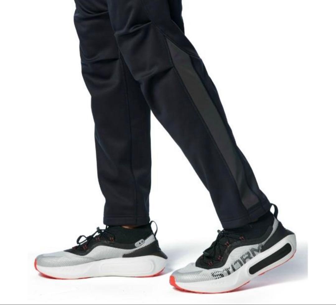 新品　アンダーアーマー　UA ウインターニット　上下　3レイヤー