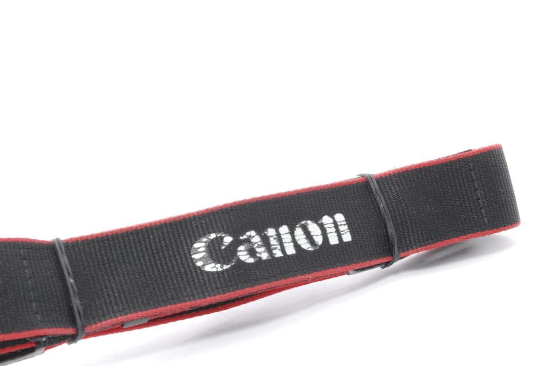 超望遠レンズ付き⭐️ 遠くもバッチリ⭐️Canon kiss X7 ⭐️簡単操作