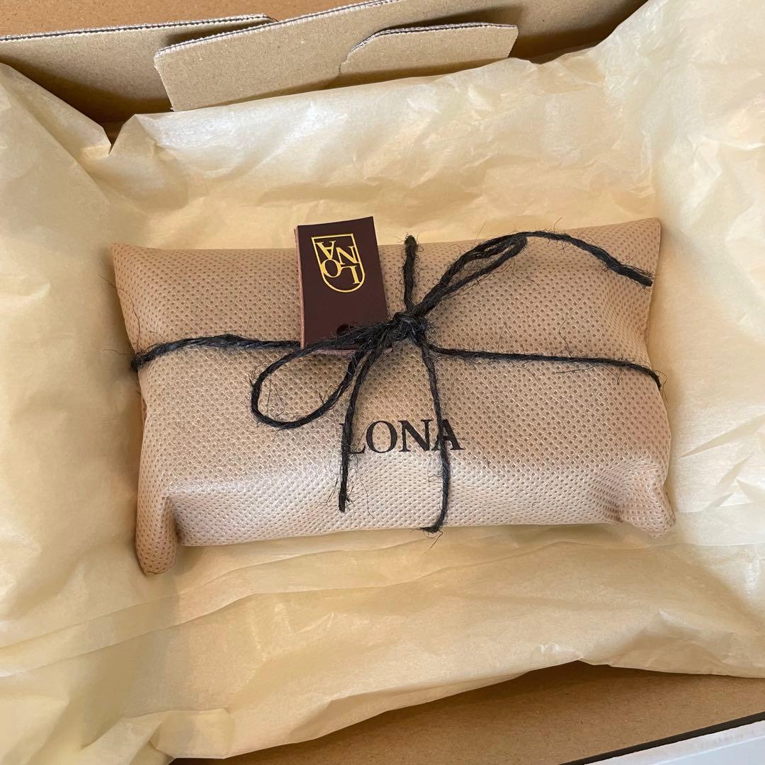 【新品・未使用】 LONA Clasp-O card case ブラウニー