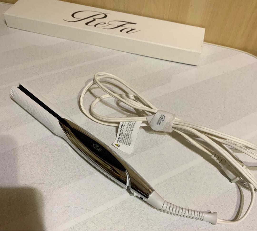 リファ　ReFa ストレートアイロン