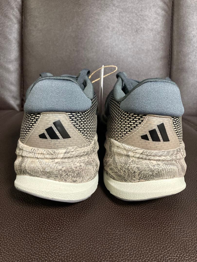 新品未使用 25.5cm SUPERNOVA RISE M スーパーノバライズ