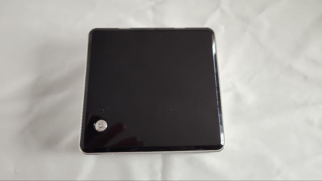 ミニPC NUC5i5RYH