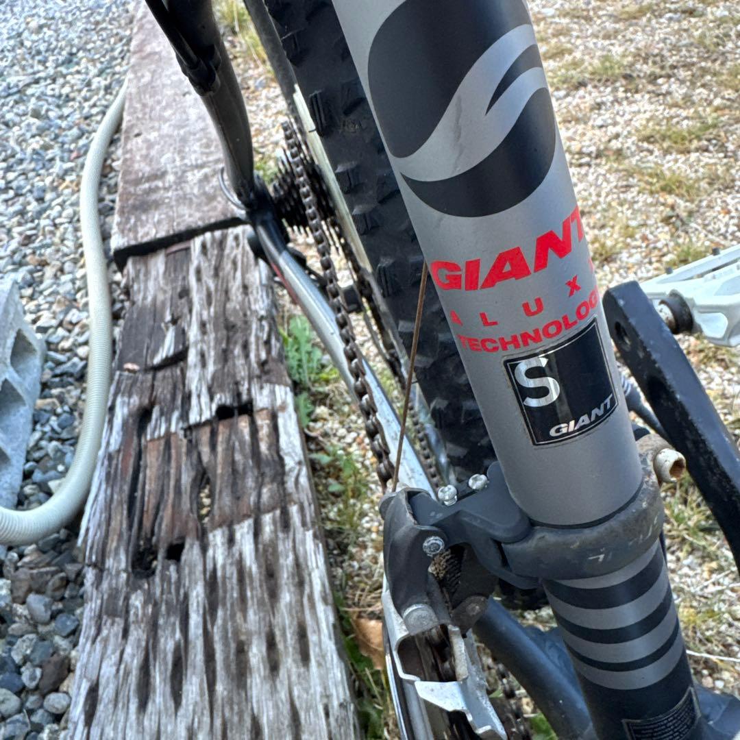 m*a様 Giant マウンテンバイク 27.5インチ レッド/ブラック