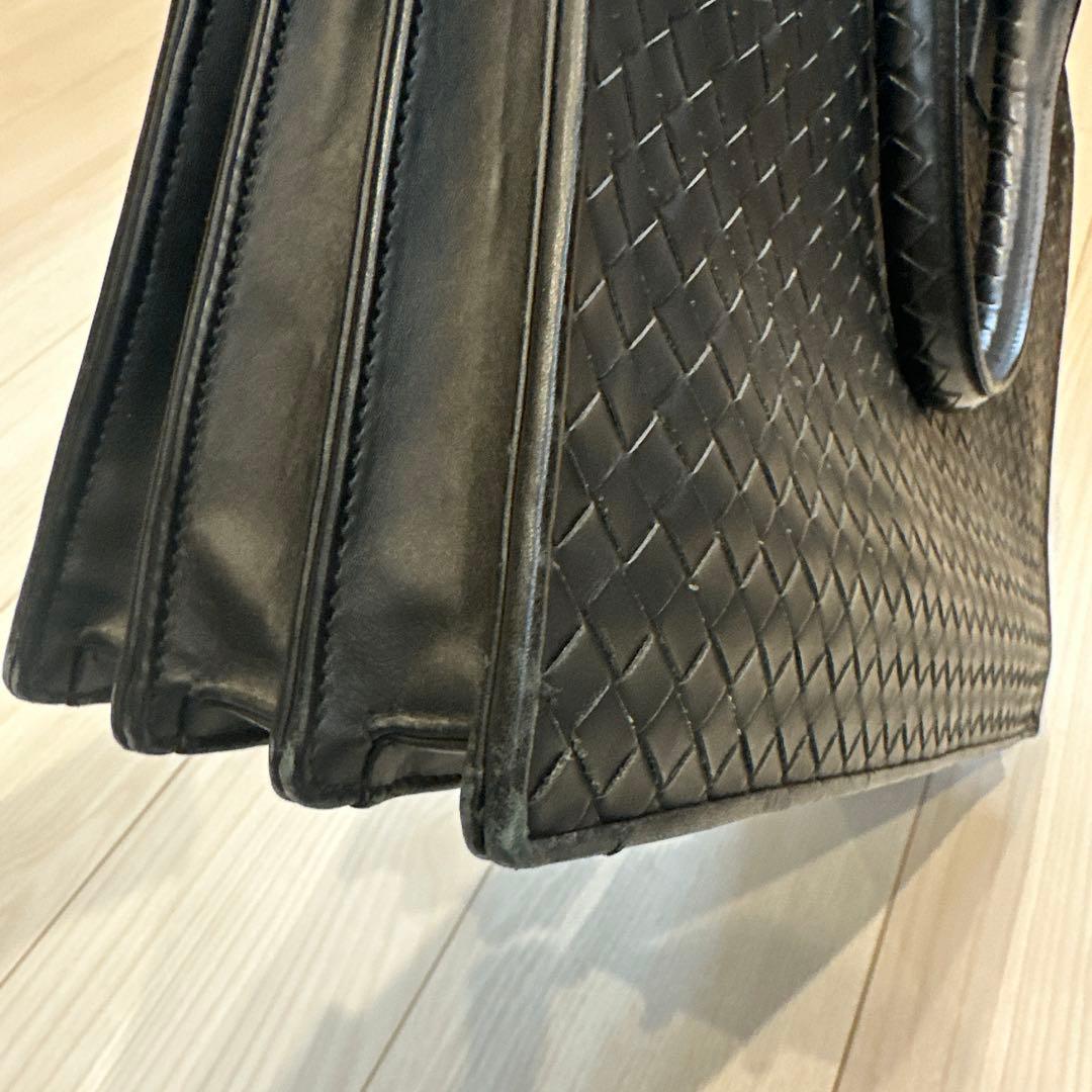 ボッテガヴェネタ イントレチャート ビジネスバッグ　ブラック【週末まで】