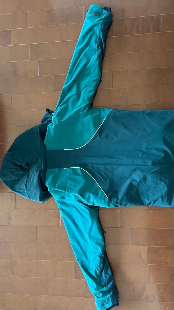 サロモン SALOMON BRILLIANT JKT Ｌサイズ　グリーン