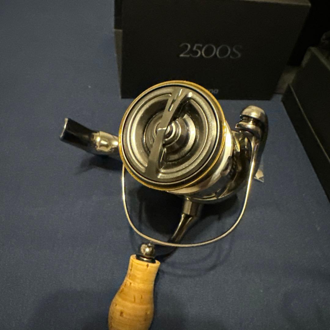 シマノ　18ステラ　2500S 夢屋　エギングコルクノブ