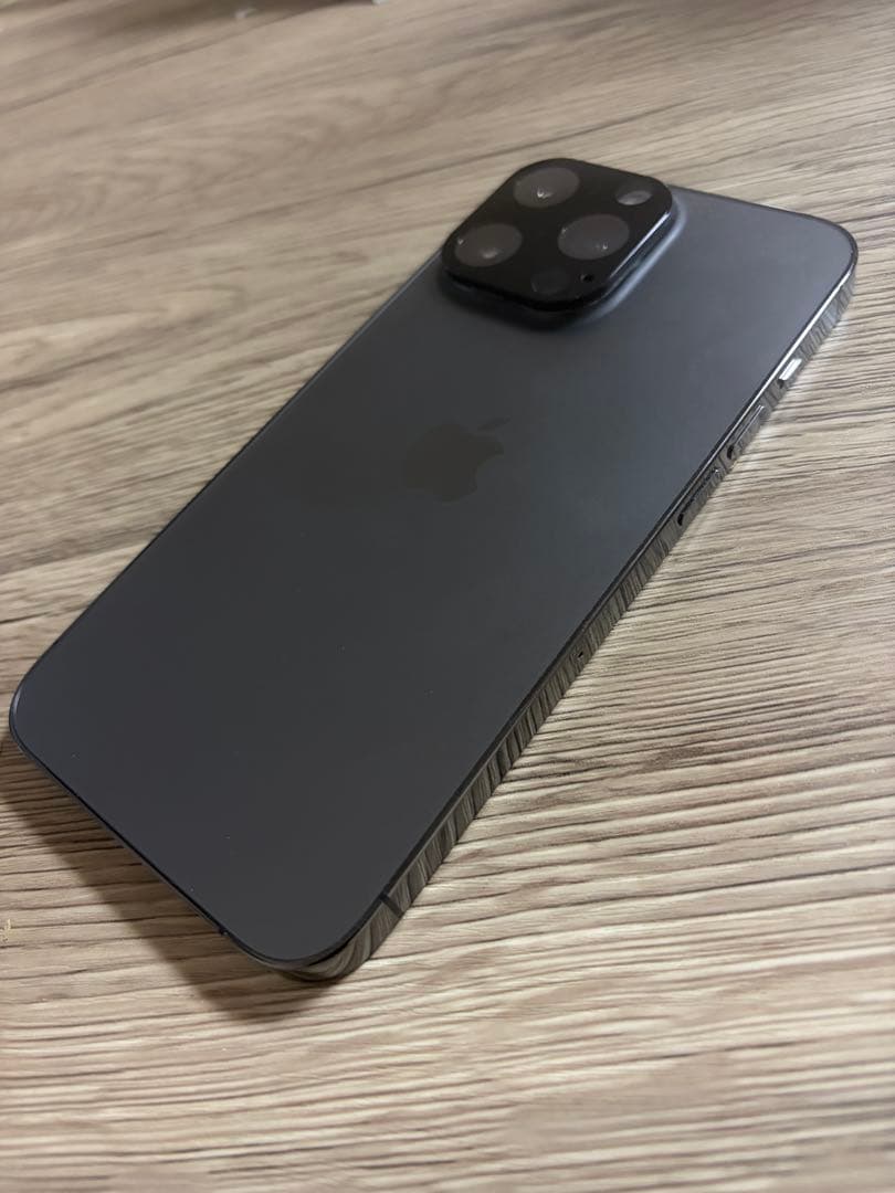 【美品SIMフリー】iPhone 13Pro 1TBグラファイト