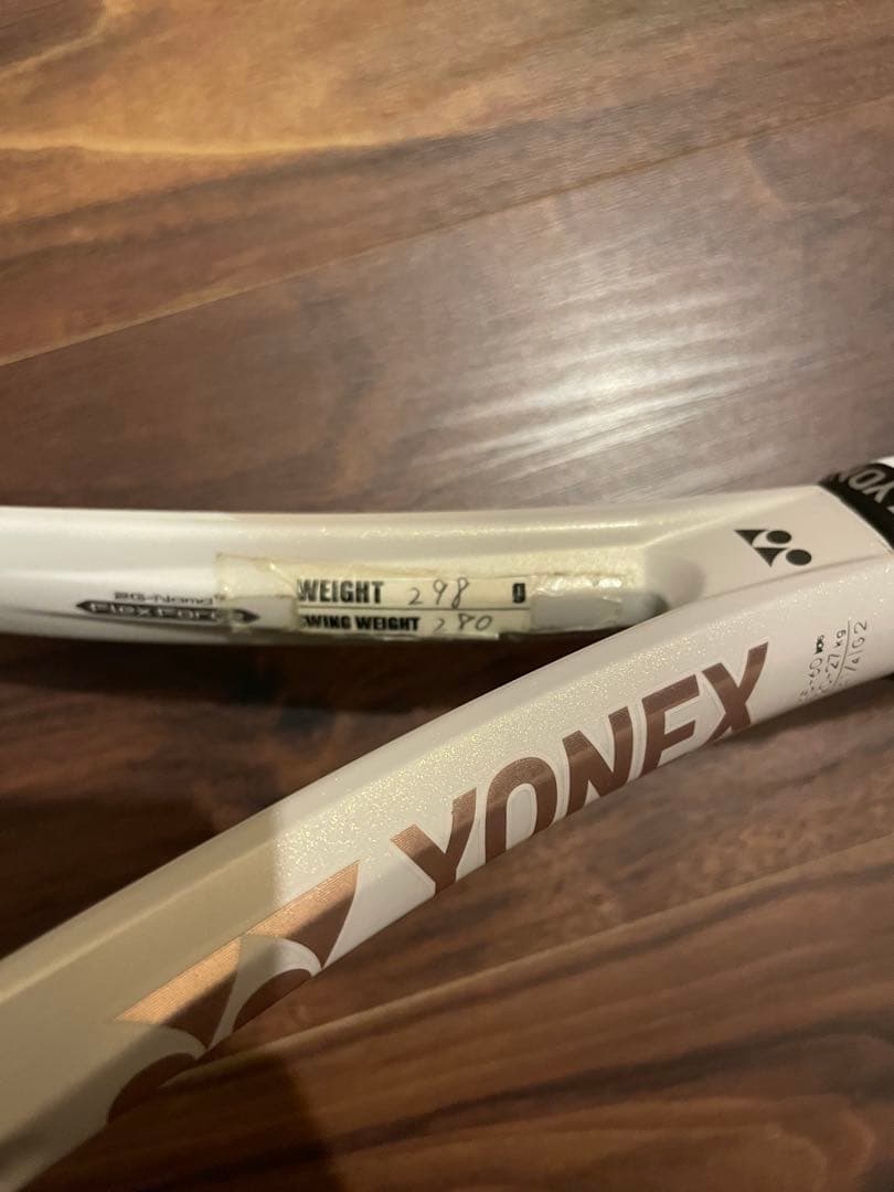 【週末6千円値下】YONEX VCORE 100 サンドベージュ G2